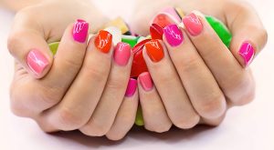 curso de uñas acrílicas